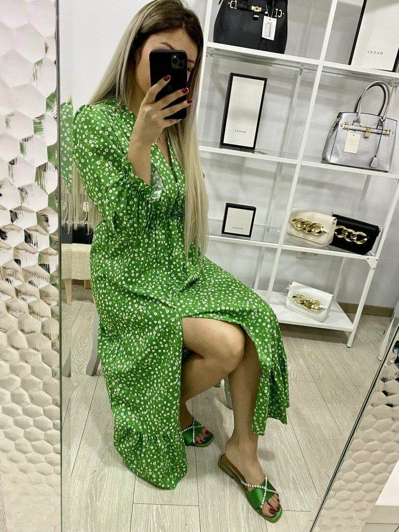 Robe Latina vert