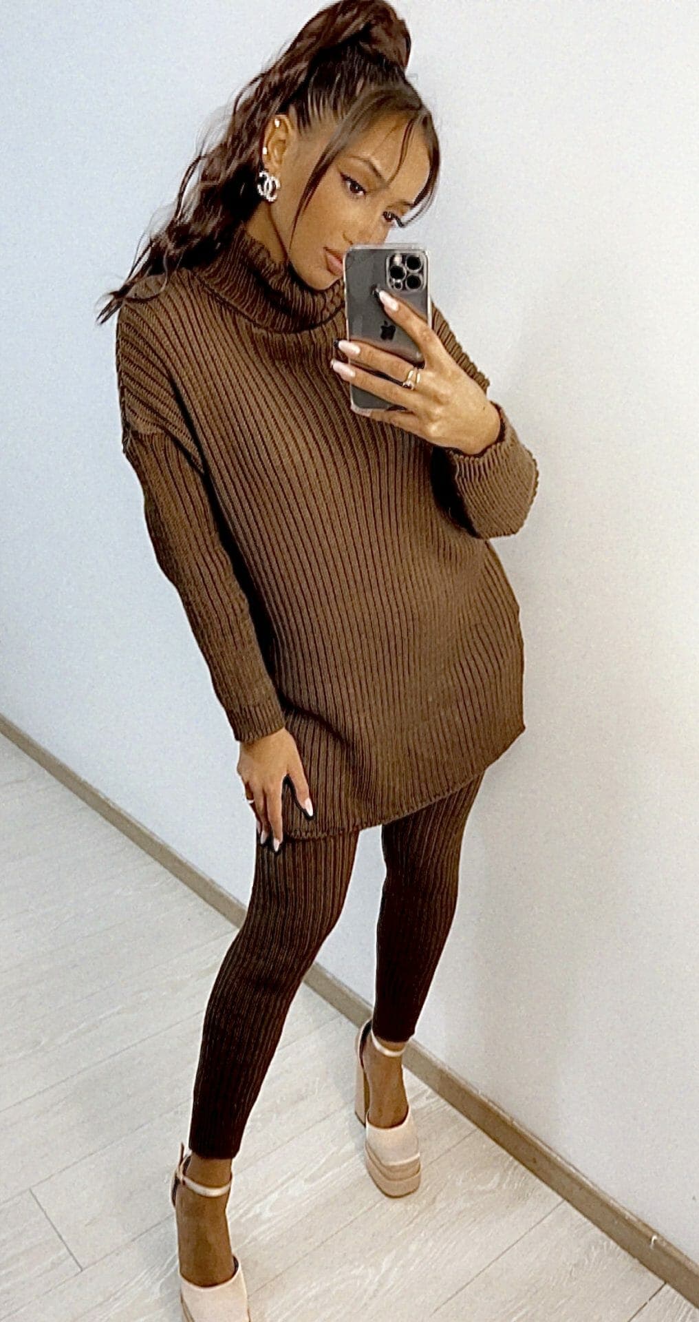 Ensemble en laine Maria chocolat – Image 2